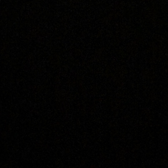 Meet your Posher, Batool - Picture 1 of 1